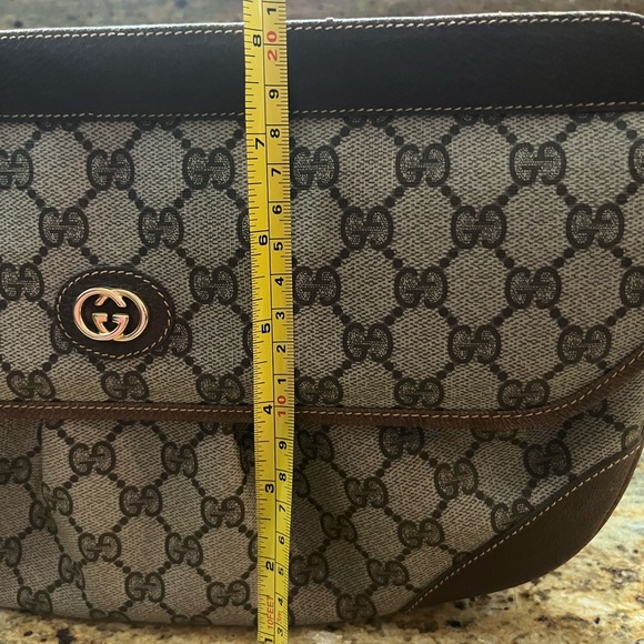 Authentic GUCCI clutch - Picture 15 of 15